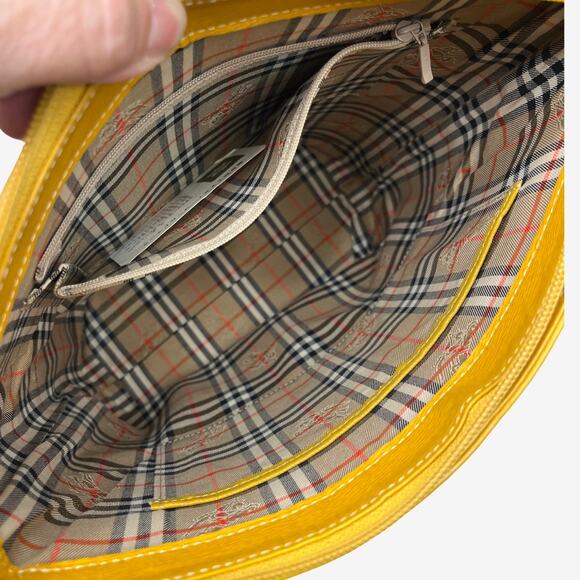Burberrys Yellow Embossed Leather Bucket Shoulder Bag Vintage Nova Check Lining - Picture 8 of 16